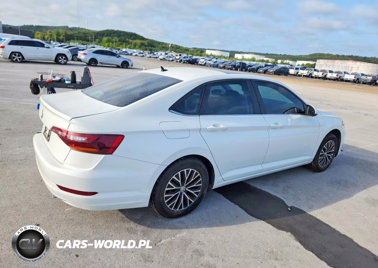 2019 Volkswagen Jetta S VIN:3VWC57BUXKM087250 - 3