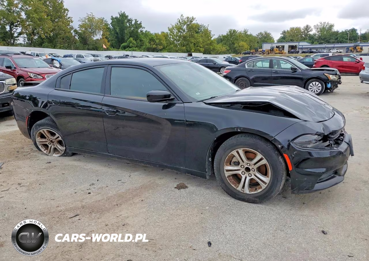 2019 Dodge Charger Sxt VIN:2C3CDXBG1KH572573 - 4