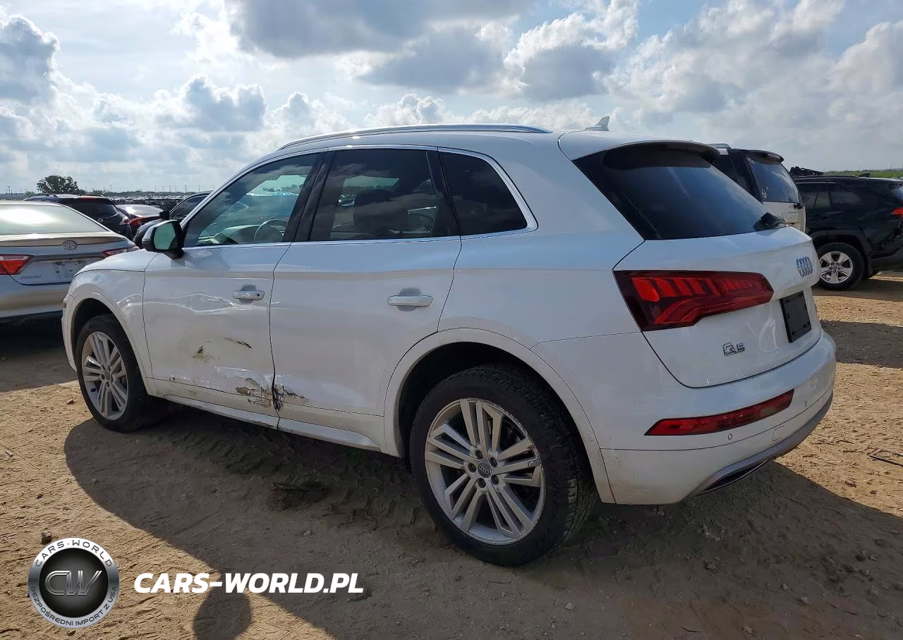 2018 Audi Q5 Premium VIN:WA1BNAFY7J2190604 - 2