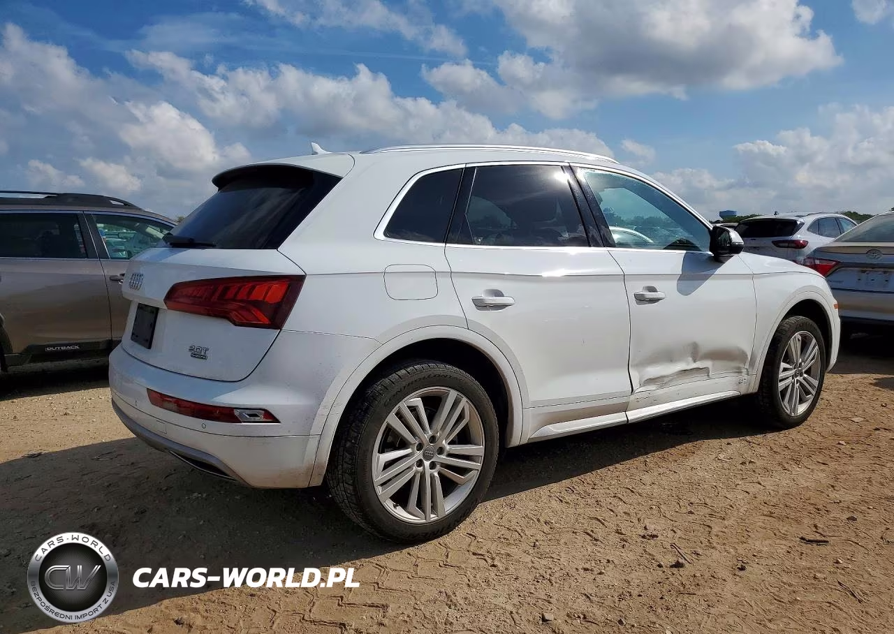 2018 Audi Q5 Premium VIN:WA1BNAFY7J2190604 - 3