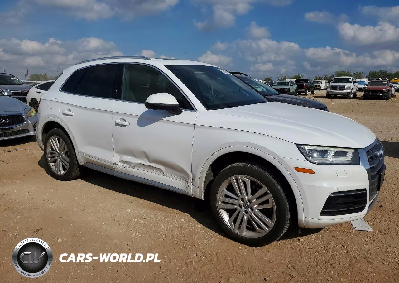 2018 Audi Q5 Premium VIN:WA1BNAFY7J2190604 - 4