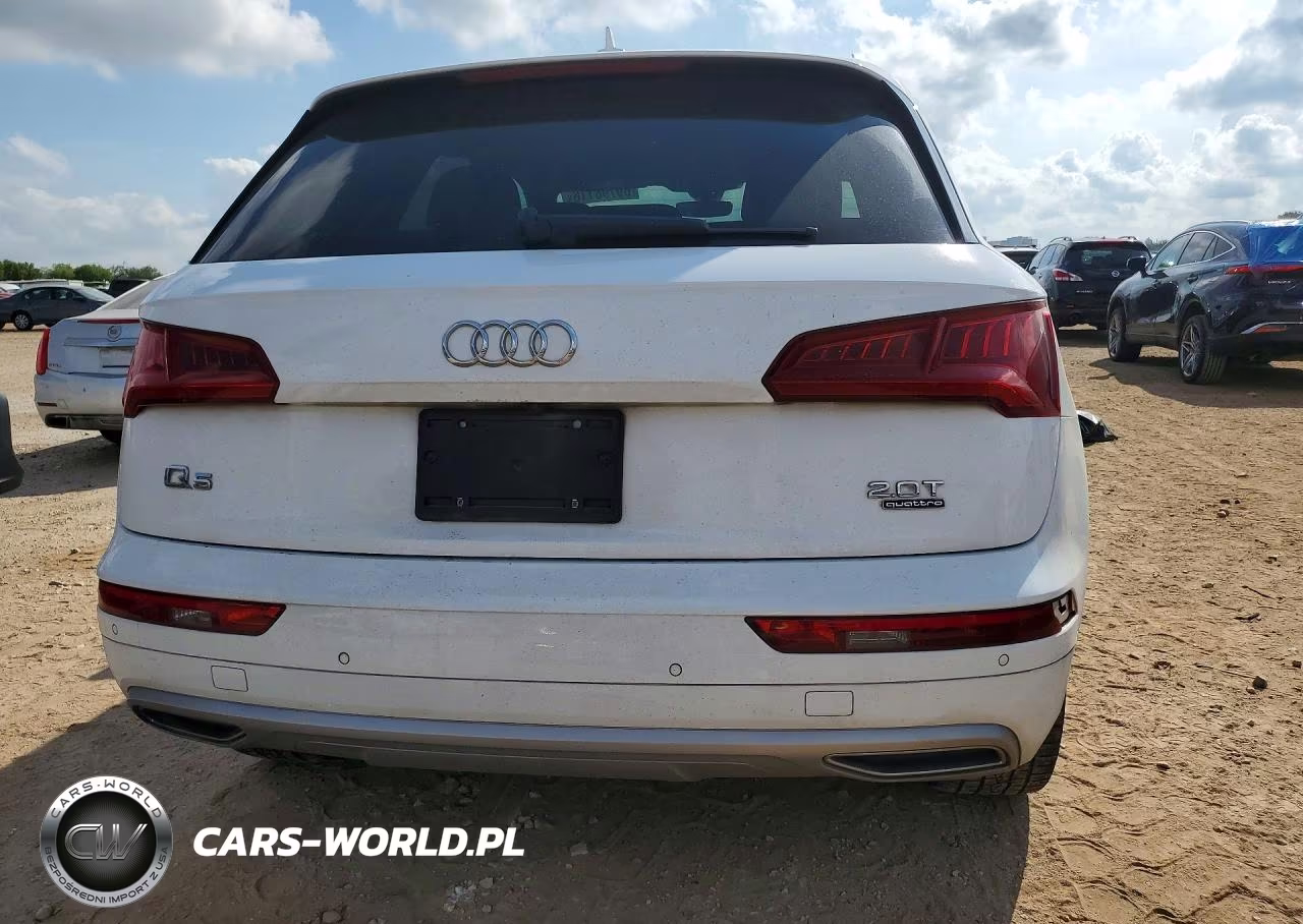 2018 Audi Q5 Premium VIN:WA1BNAFY7J2190604 - 6