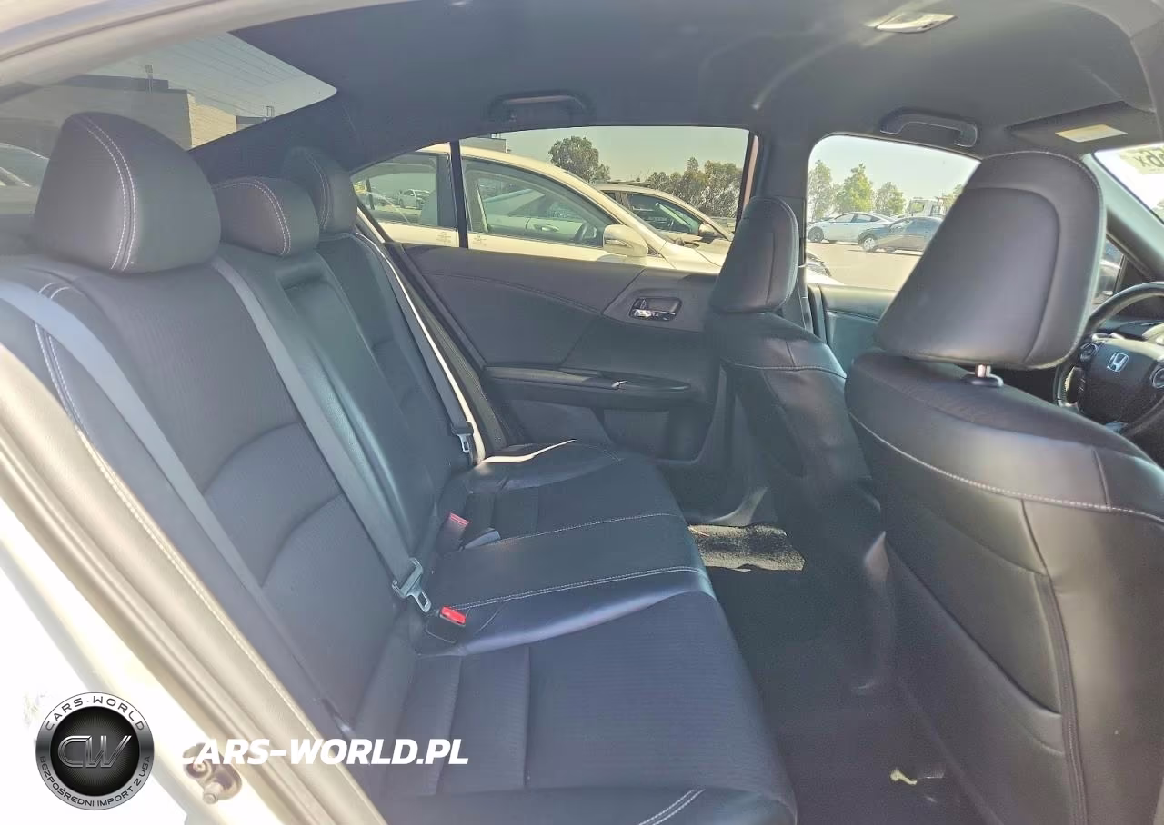 2017 Honda Accord Sport VIN:1HGCR2F52HA269352 - 10