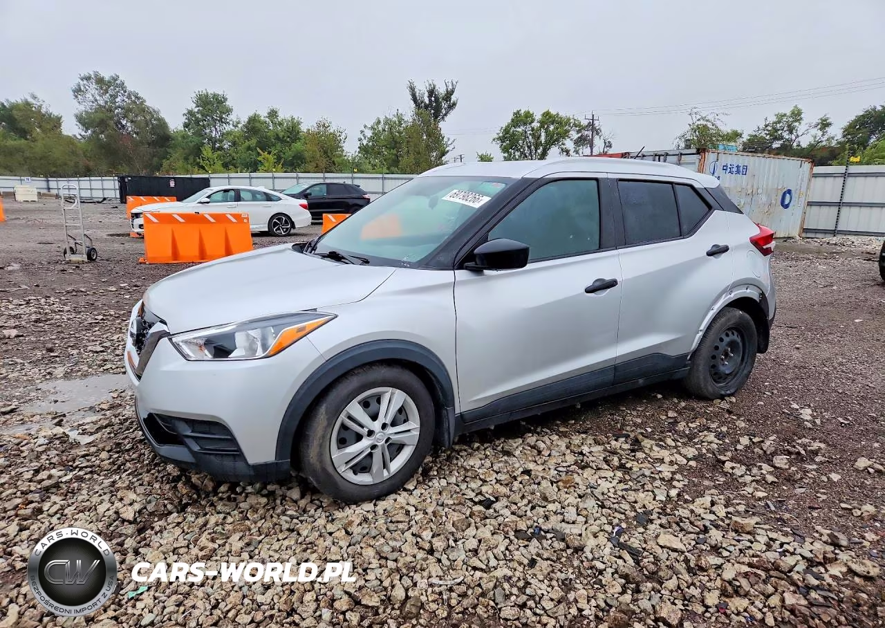 2018 Nissan Kicks S