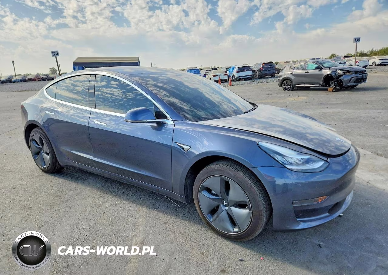 2020 Tesla Model 3 VIN:5YJ3E1EA9LF631681 - 4