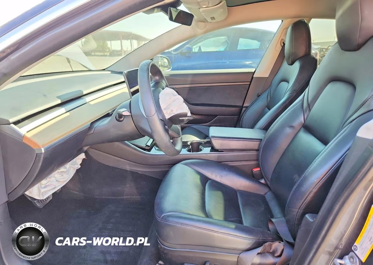 2020 Tesla Model 3 VIN:5YJ3E1EA9LF631681 - 7