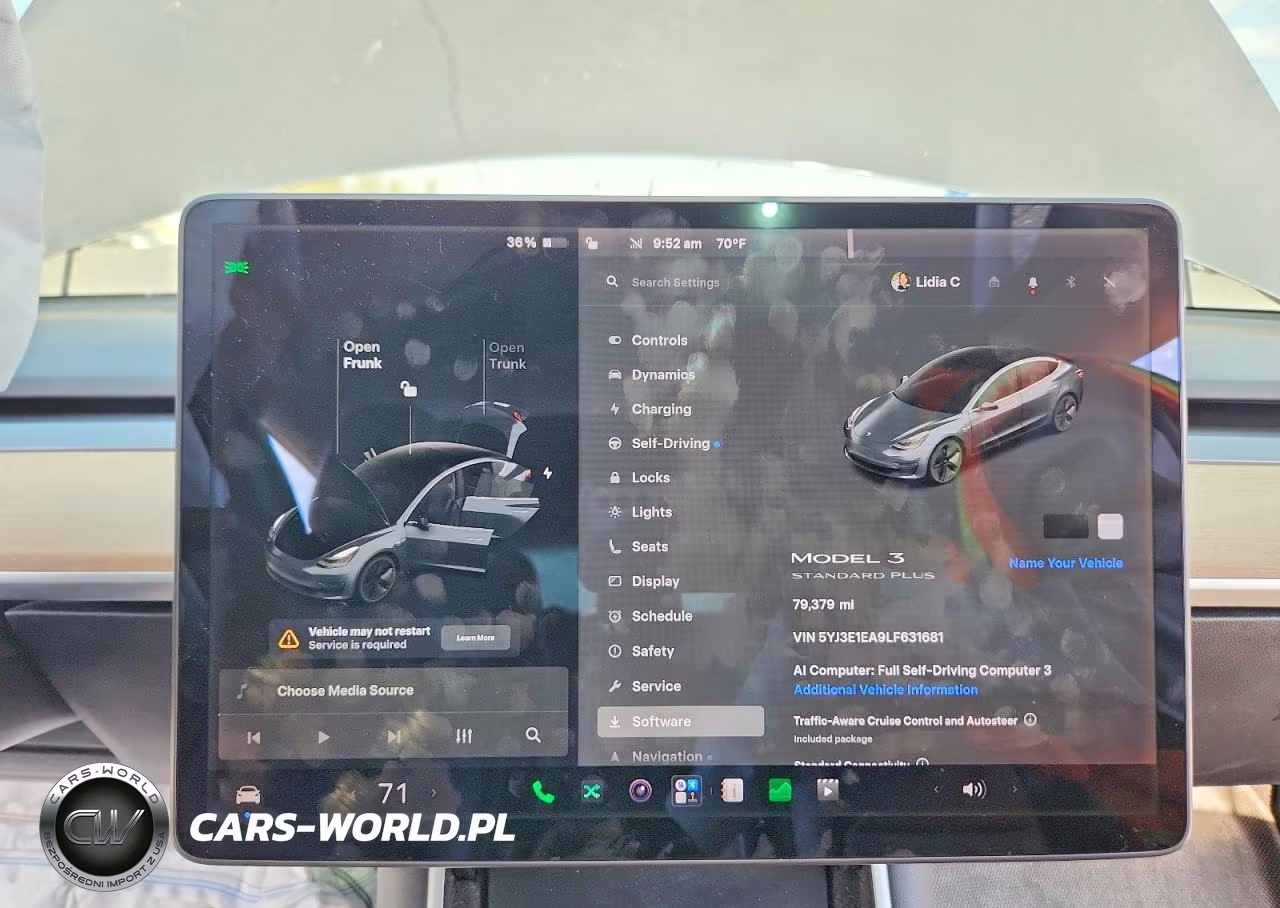 2020 Tesla Model 3 VIN:5YJ3E1EA9LF631681 - 9