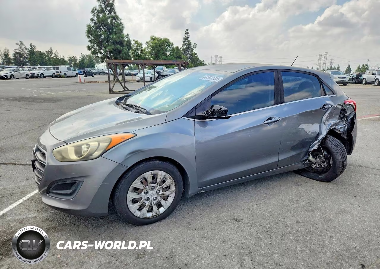 2017 Hyundai Elantra Gt Base