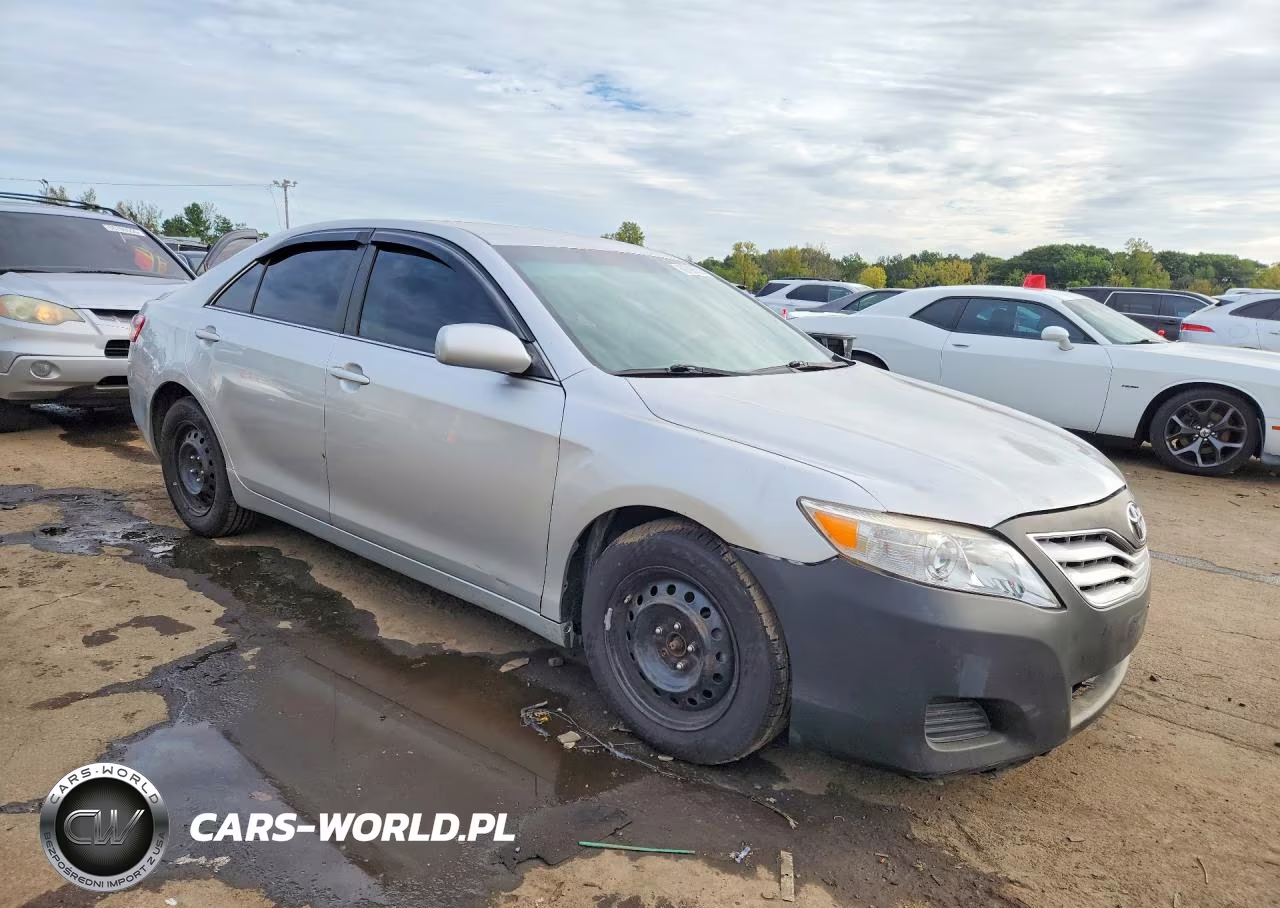 2010 Toyota Camry Le VIN:4T4BF3EK4AR012134 - 4