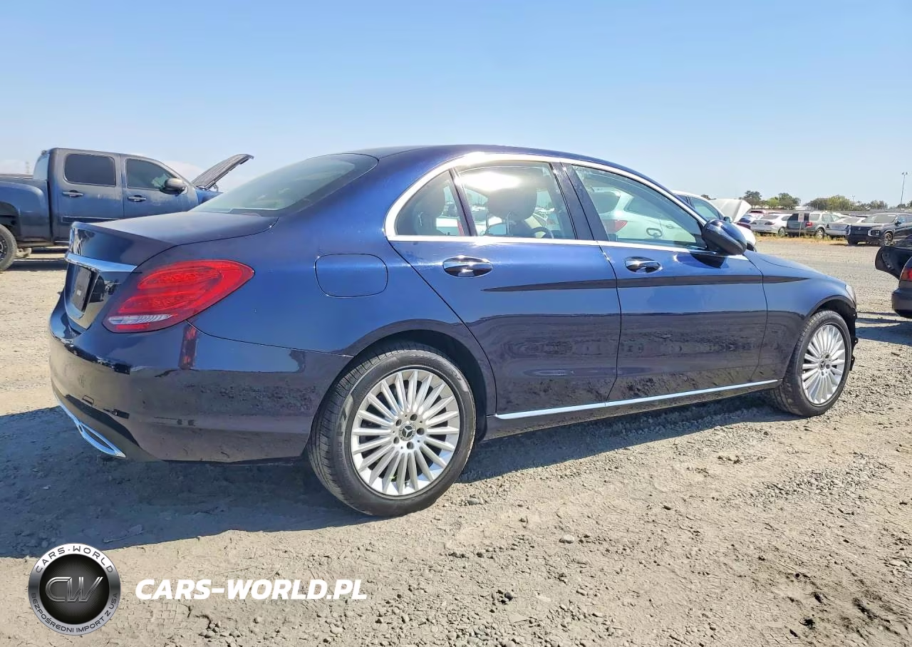 2017 Mercedes-Benz C 300 VIN:55SWF4JB0HU225367 - 3