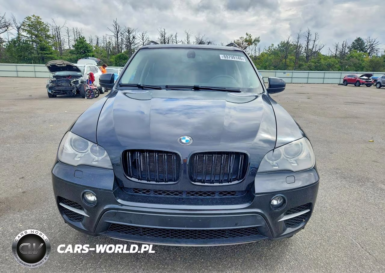 2013 BMW X5 xDrive50I VIN:5UXZV8C51D0C16784 - 5