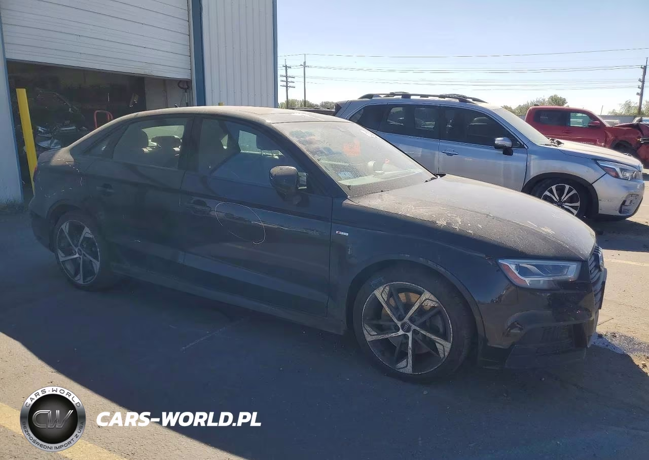 2020 Audi A3 S-Line Premium Plus VIN:WAUJEGFFXLA037255 - 4