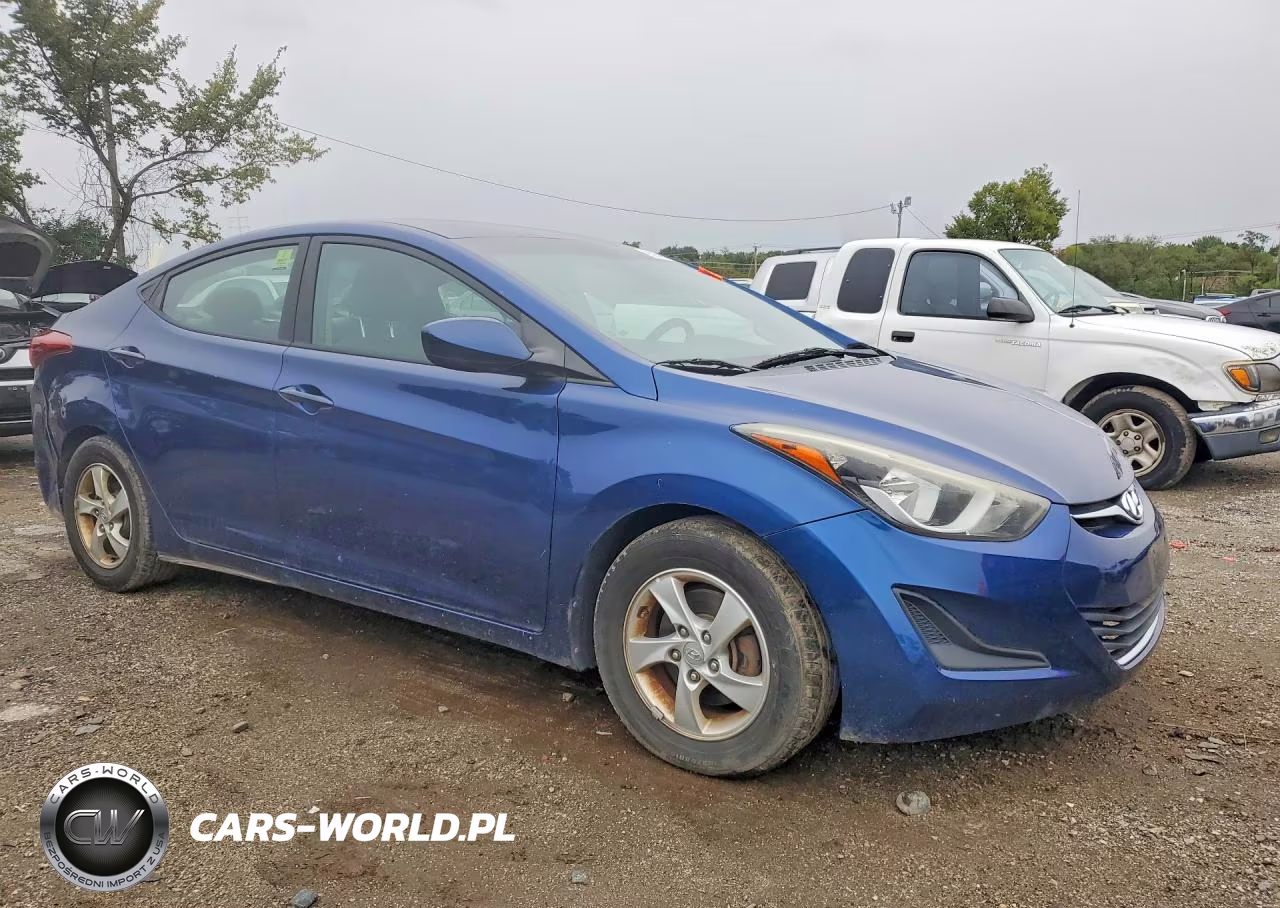 2015 Hyundai Elantra Se VIN:5NPDH4AE4FH586645 - 4