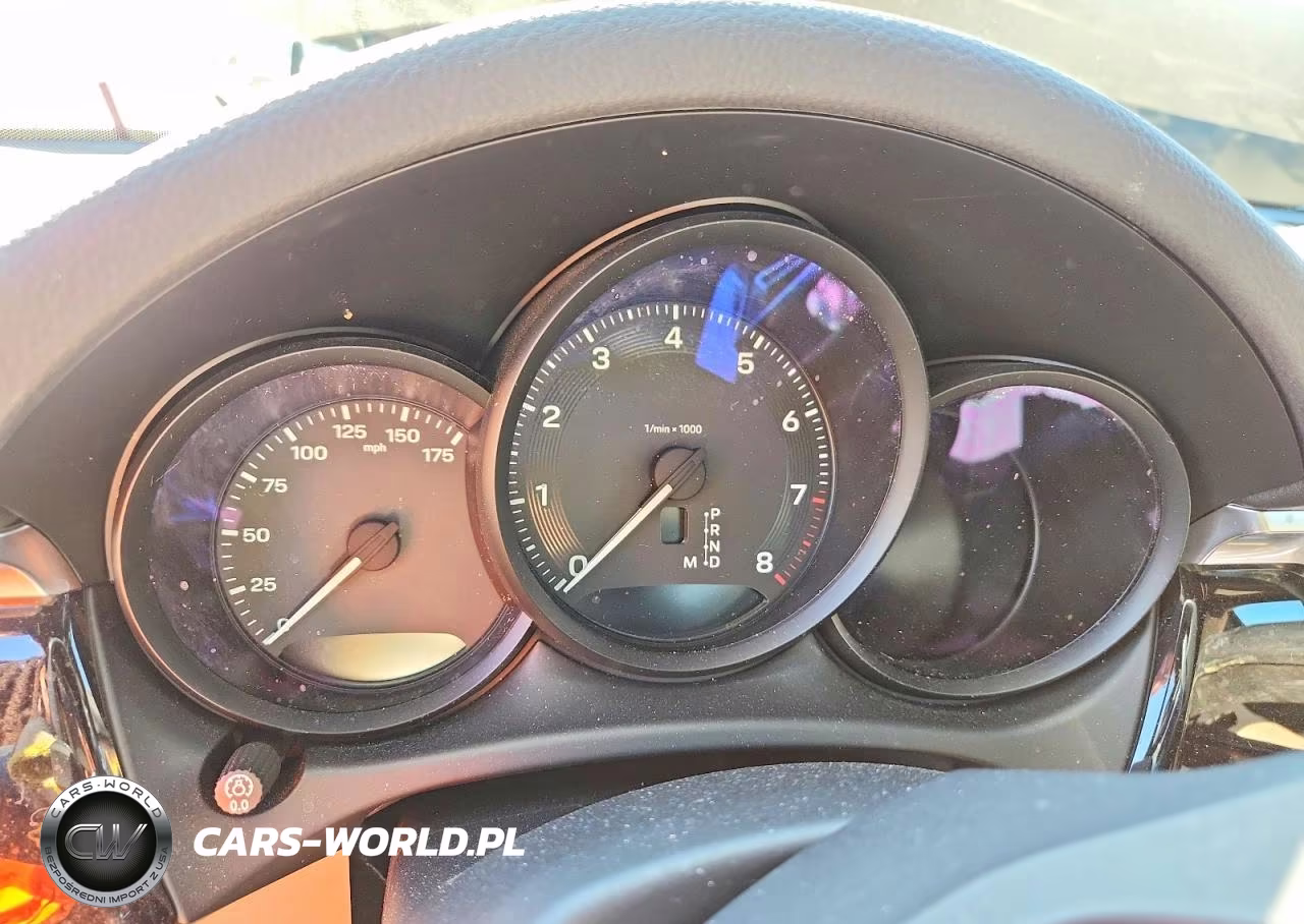2022 Porsche Macan VIN:WP1AA2A54NLB03711 - 9