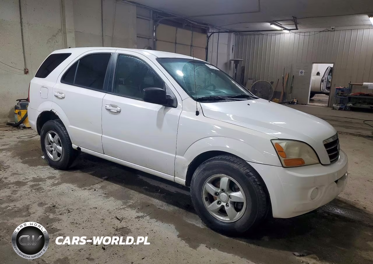 2008 Kia Sorento Base VIN:KNDJD735585839875 - 4