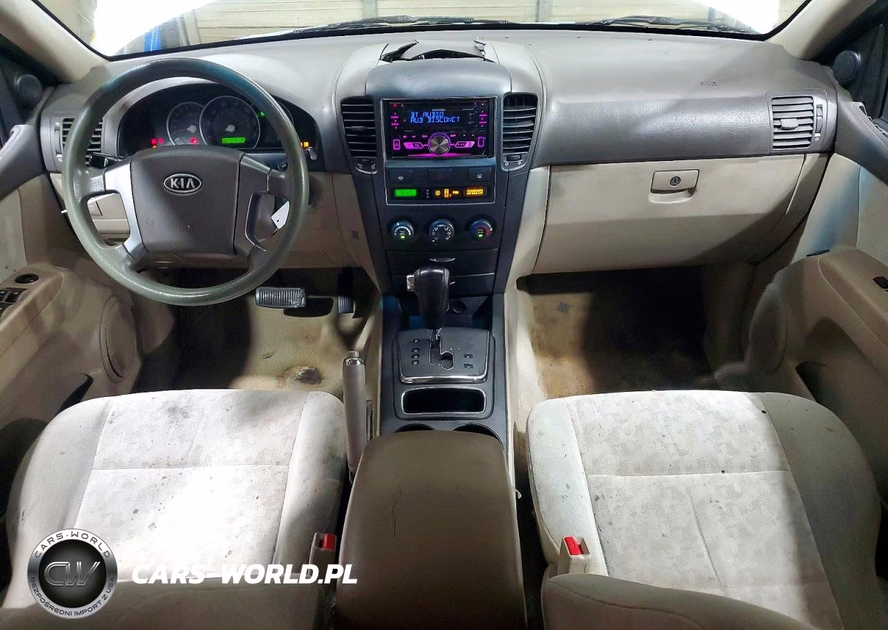 2008 Kia Sorento Base VIN:KNDJD735585839875 - 8