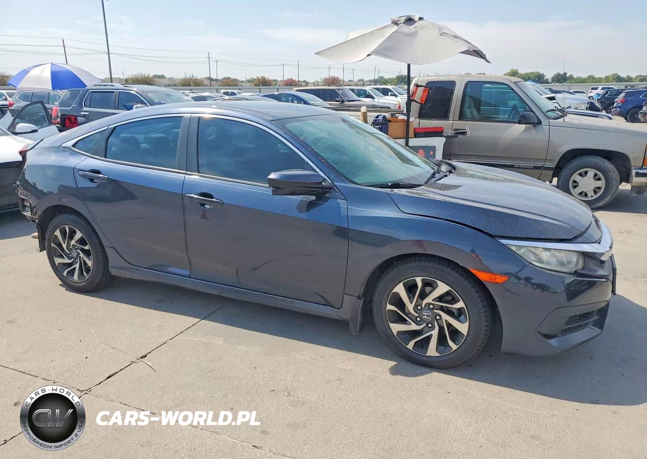 2017 Honda Civic Ex VIN:19XFC2F76HE066721 - 4