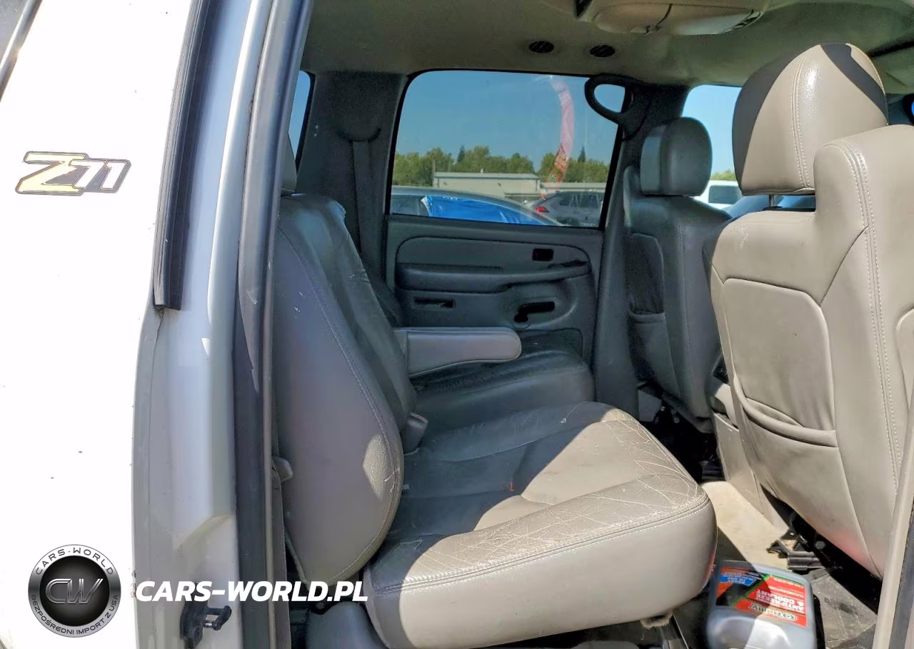 2004 Chevrolet Suburban K1500 VIN:3GNFK16Z34G122019 - 11