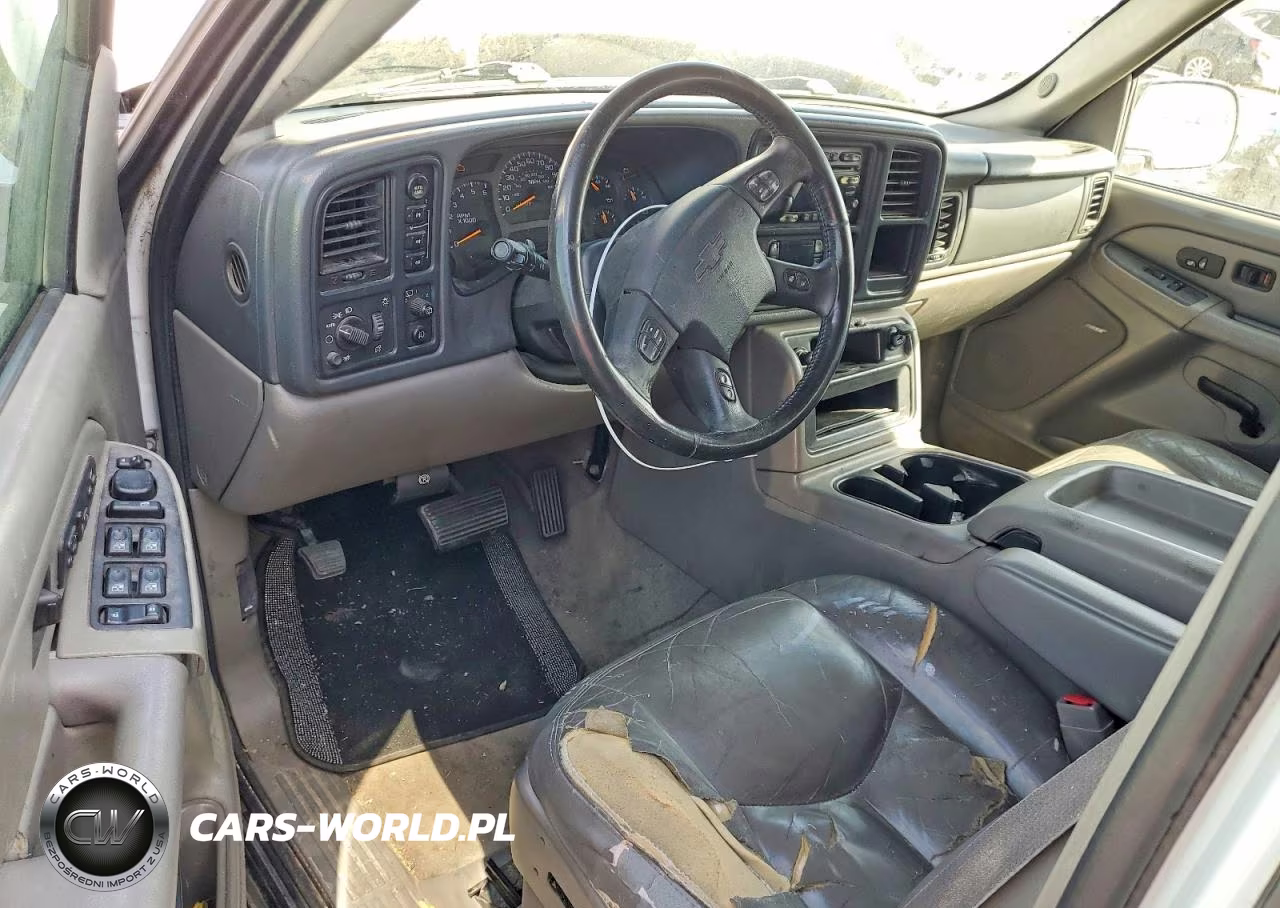 2004 Chevrolet Suburban K1500 VIN:3GNFK16Z34G122019 - 8