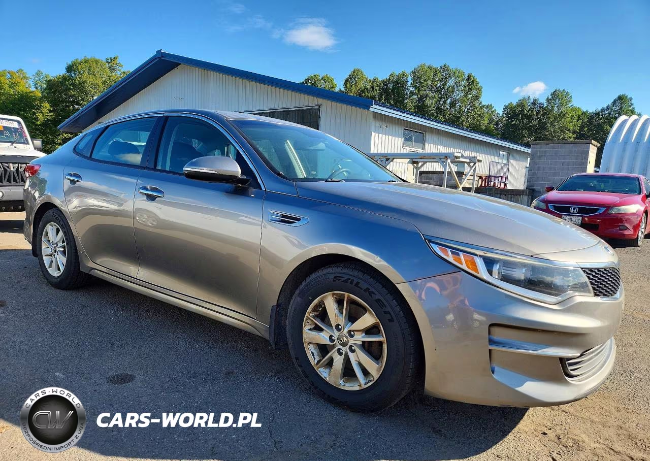 2017 Kia Optima Lx VIN:5XXGT4L32HG148888 - 4