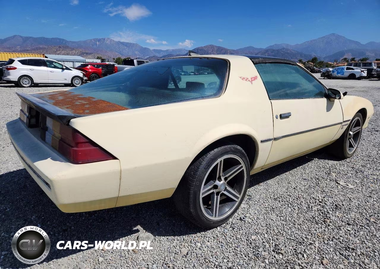 1985 Chevrolet Camaro Ss VIN:1G1FP87H5FL412253 - 3