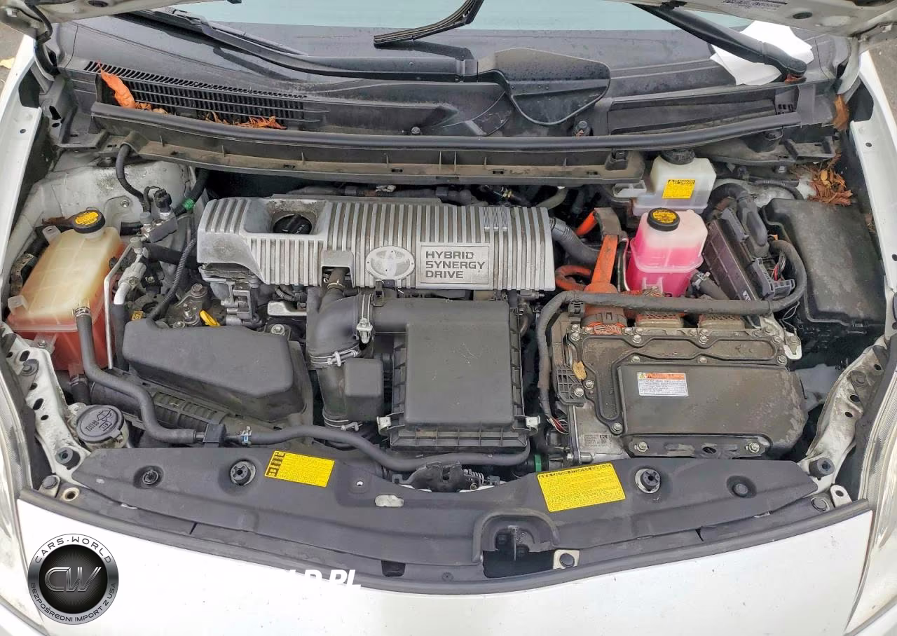 2013 Toyota Prius Two VIN:JTDKN3DU2D1686728 - 11