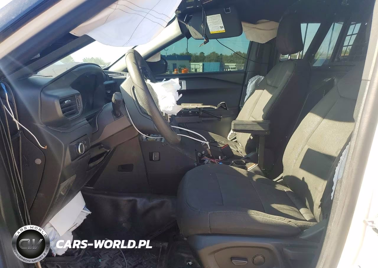 2023 Ford Explorer Police Interceptor VIN:1FM5K8AB2PGB55662 - 7