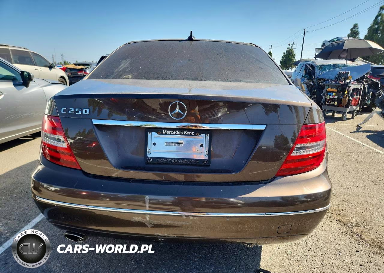 2013 Mercedes-Benz C 250 VIN:WDDGF4HB5DA789732 - 6