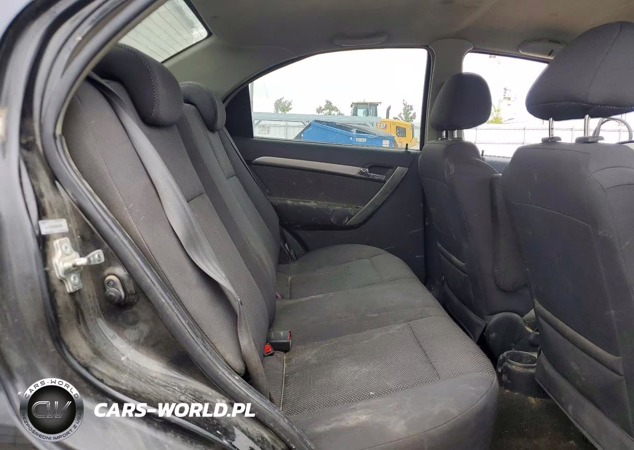 2008 Chevrolet Aveo Base VIN:KL1TD56648B063992 - 10