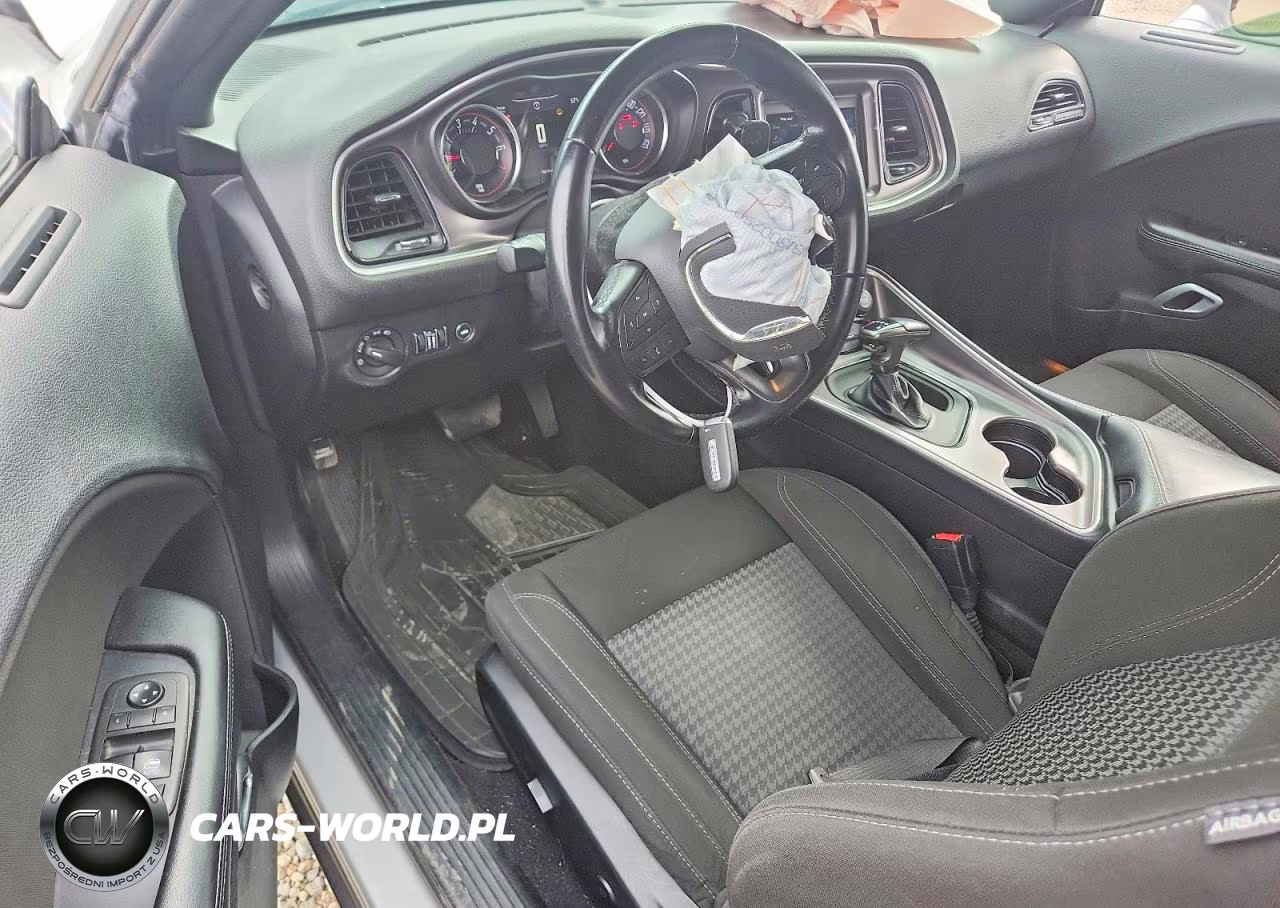 2021 Dodge Challenger Sxt VIN:2C3CDZGG0MH552760 - 8