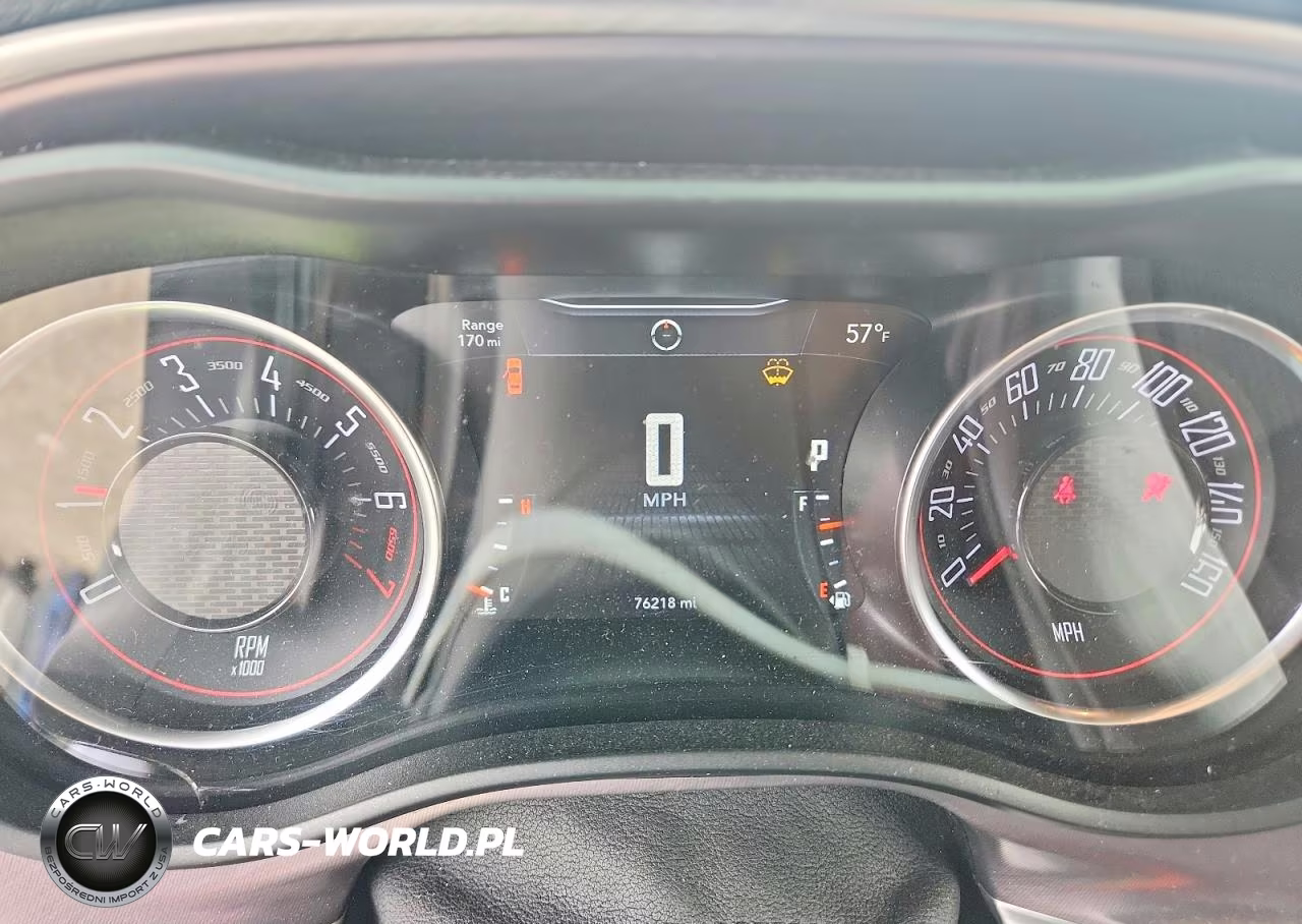 2021 Dodge Challenger Sxt VIN:2C3CDZGG0MH552760 - 9