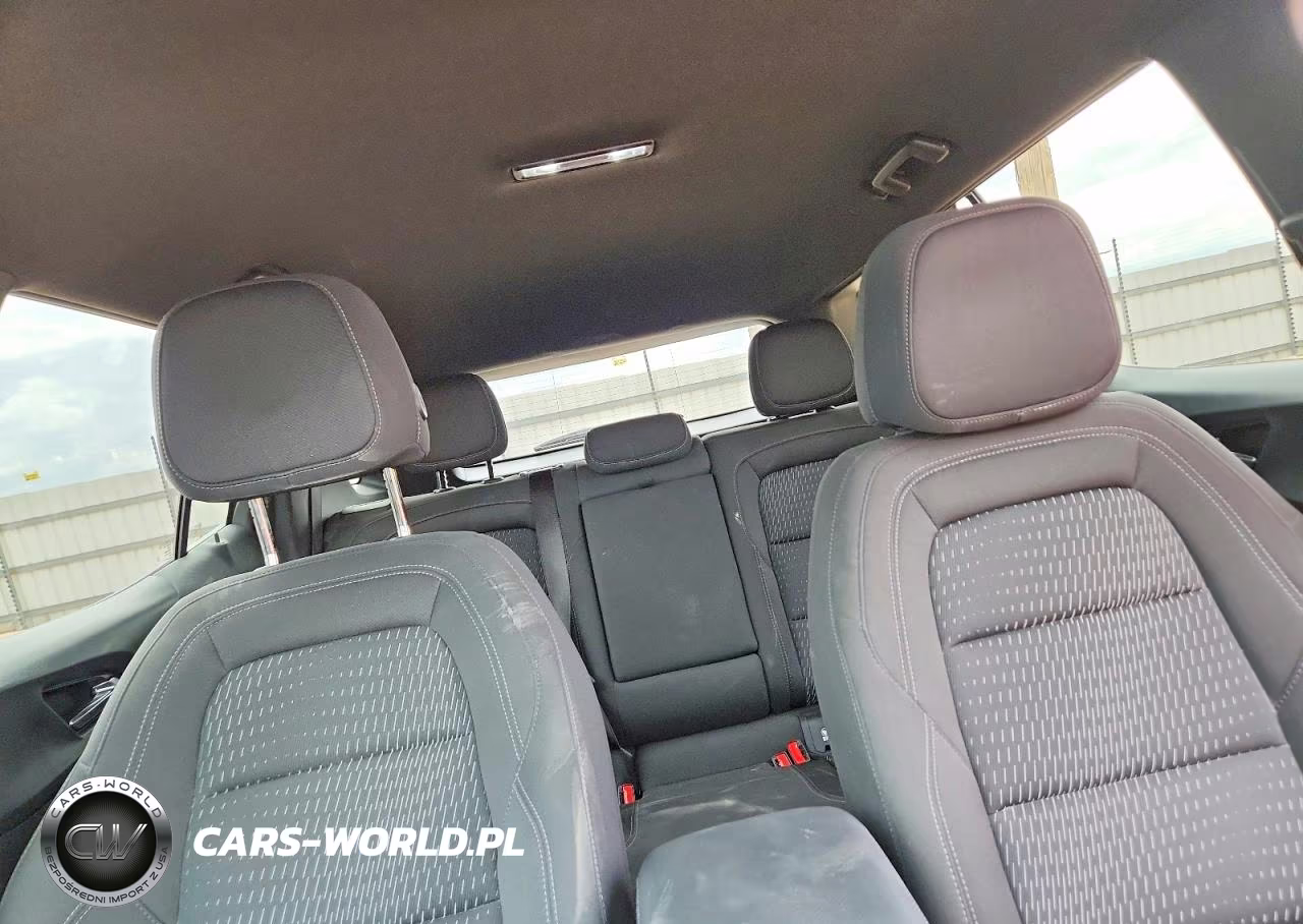 2025 Chevrolet Equinox Lt VIN:3GNAXHEG4SL271936 - 10