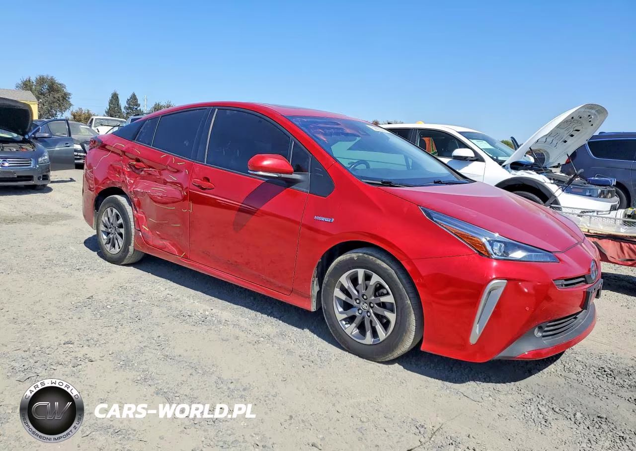 2022 Toyota Prius Xle VIN:JTDKAMFU3N3174710 - 4