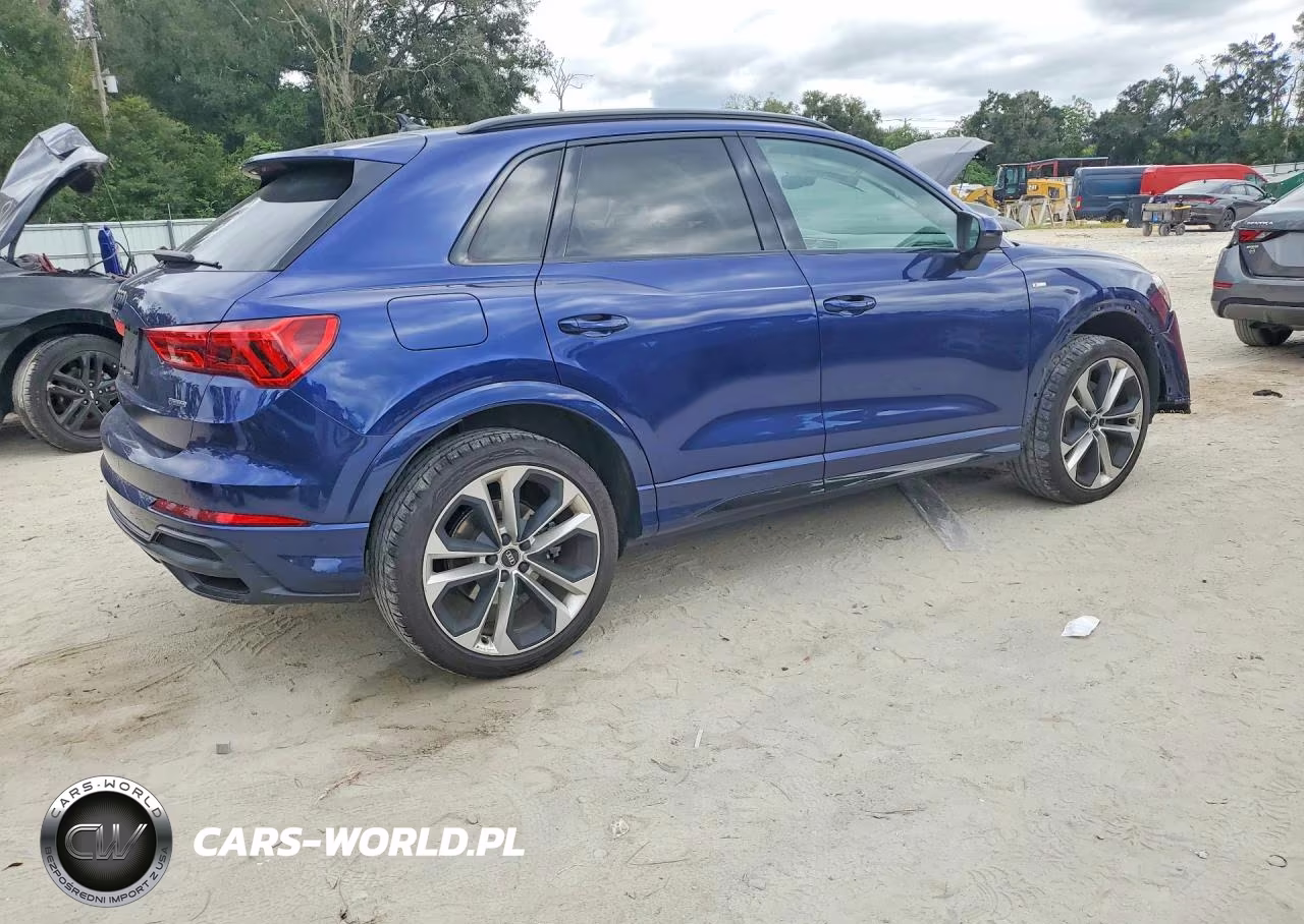 2022 Audi Q3 Premium Plus S Line 45 VIN:WA1EECF38N1030255 - 3