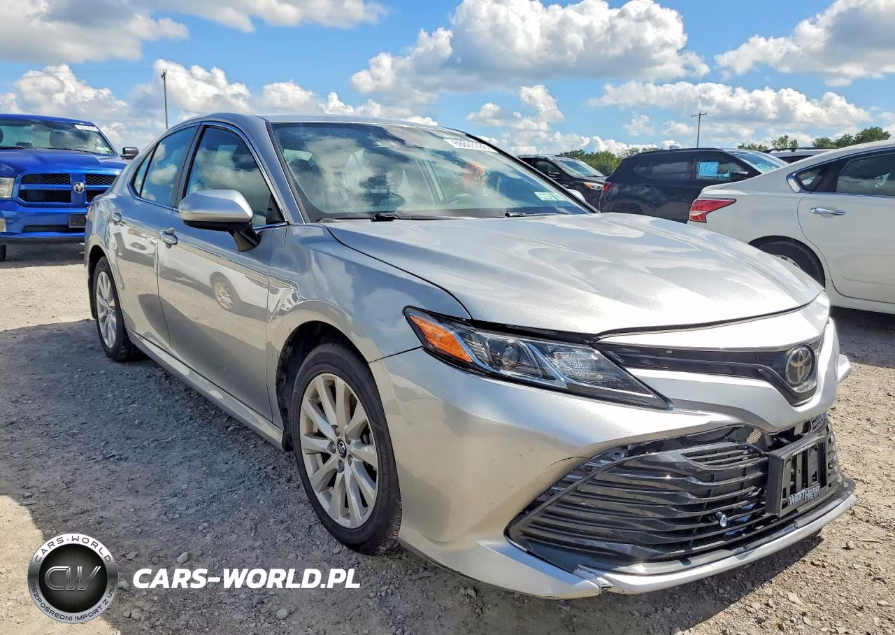 2020 Toyota Camry VIN:4T1C11AK2LU868638 - 4