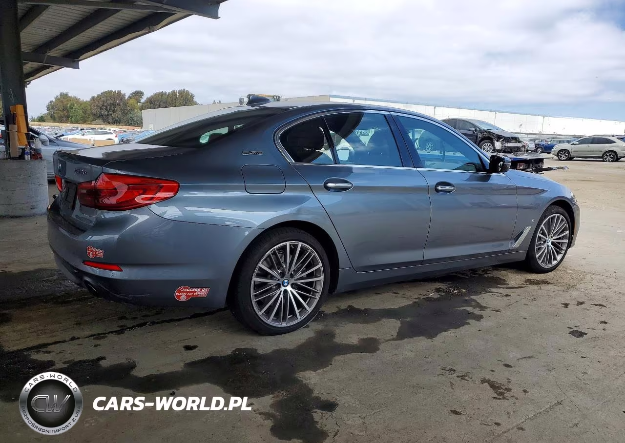 2018 BMW 530Xe VIN:WBAJB1C58JB084079 - 3