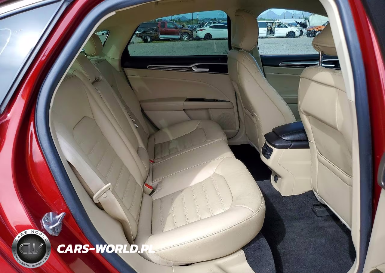 2016 Ford Fusion Se VIN:3FA6P0HD8GR282143 - 10
