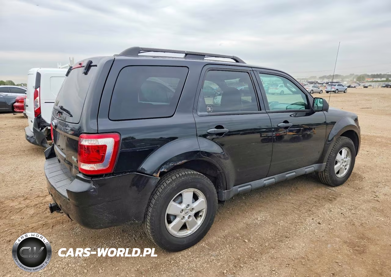 2010 Ford Escape Xlt VIN:1FMCU9DG5AKD07355 - 3