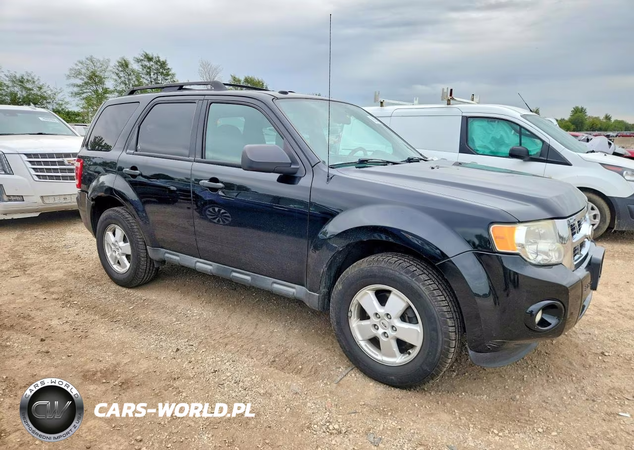 2010 Ford Escape Xlt VIN:1FMCU9DG5AKD07355 - 4