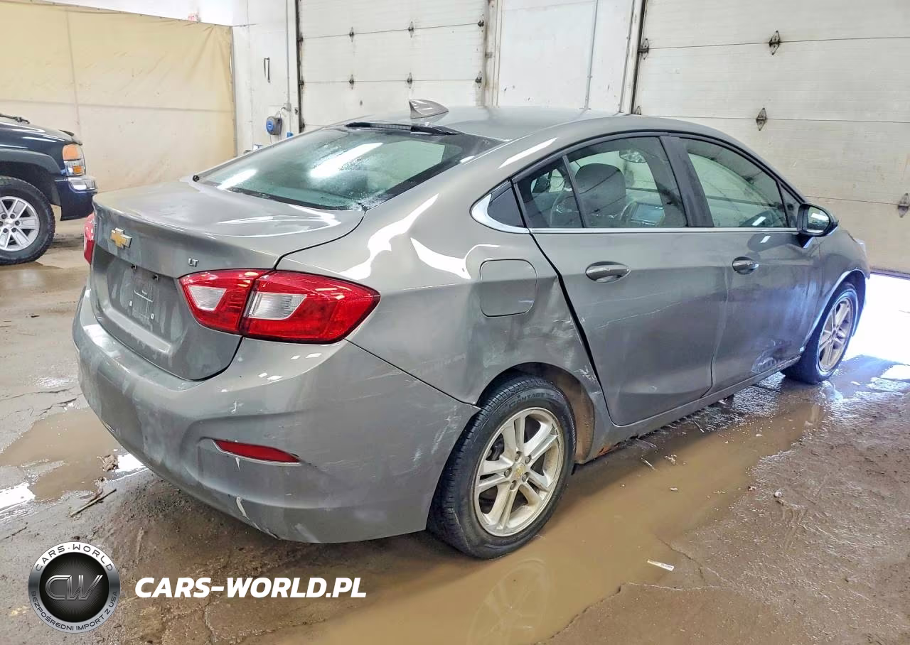 2017 Chevrolet Cruze Lt VIN:1G1BE5SM4H7277611 - 3