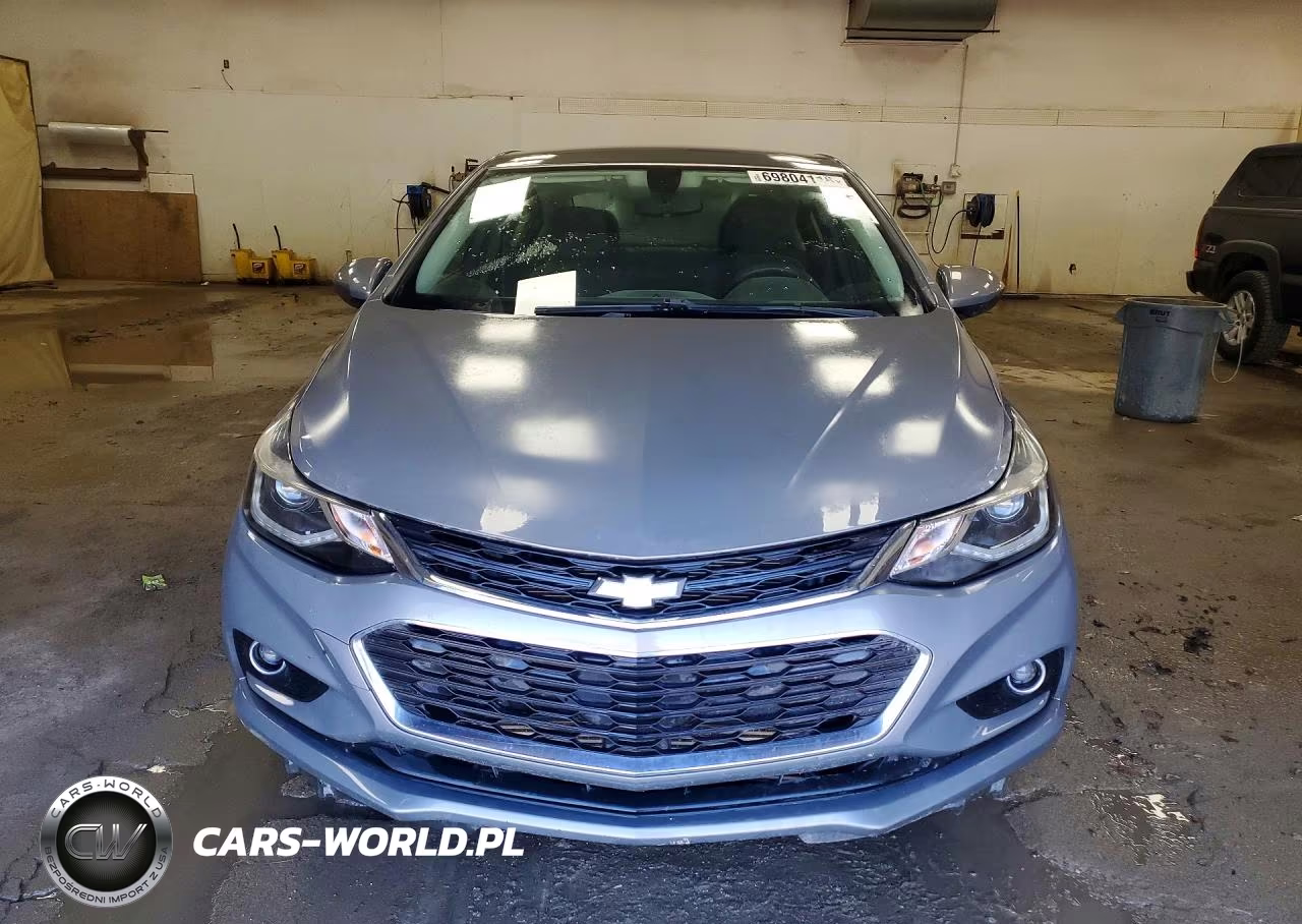 2017 Chevrolet Cruze Lt VIN:1G1BE5SM4H7277611 - 5