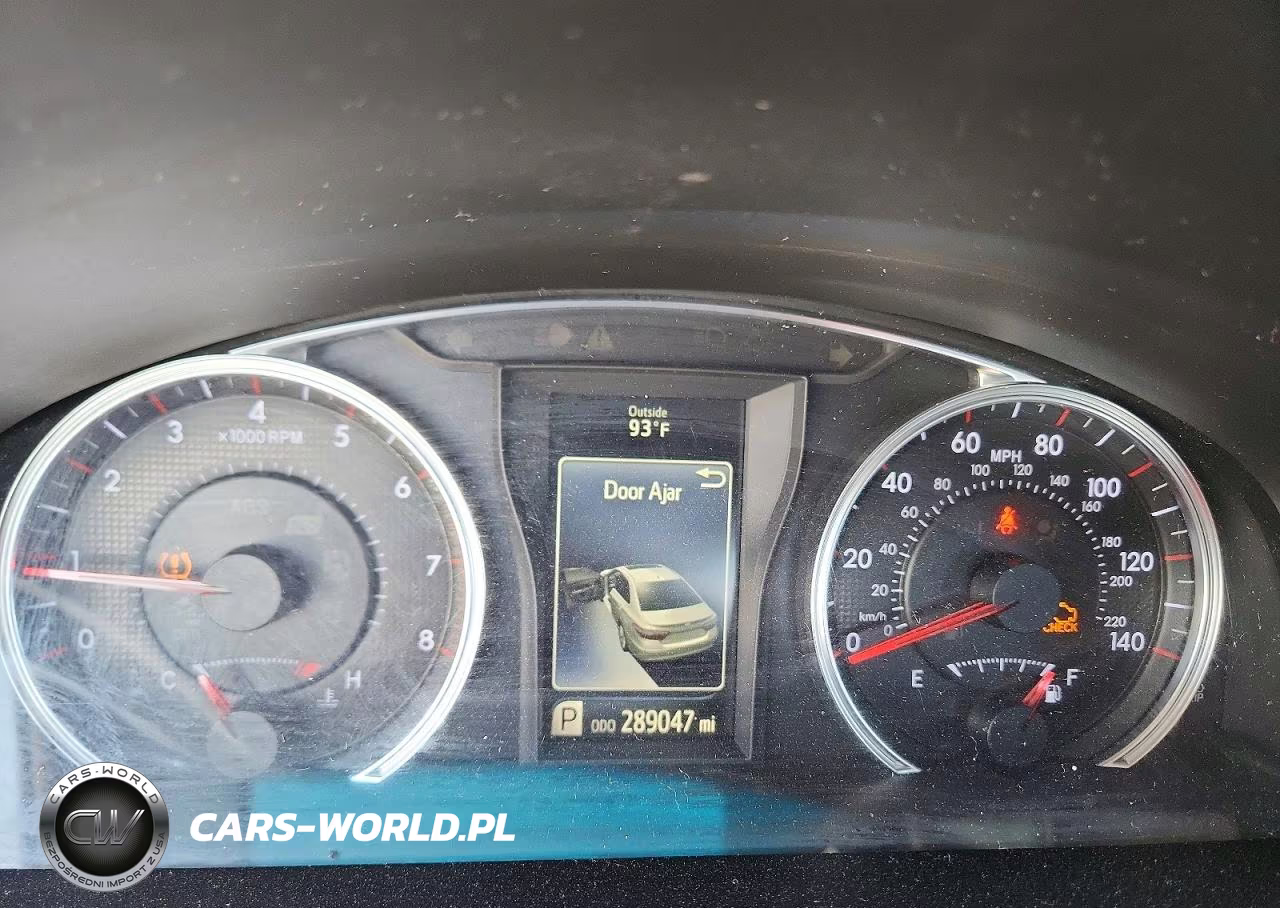 2015 Toyota Camry Se VIN:4T1BF1FK0FU036726 - 9