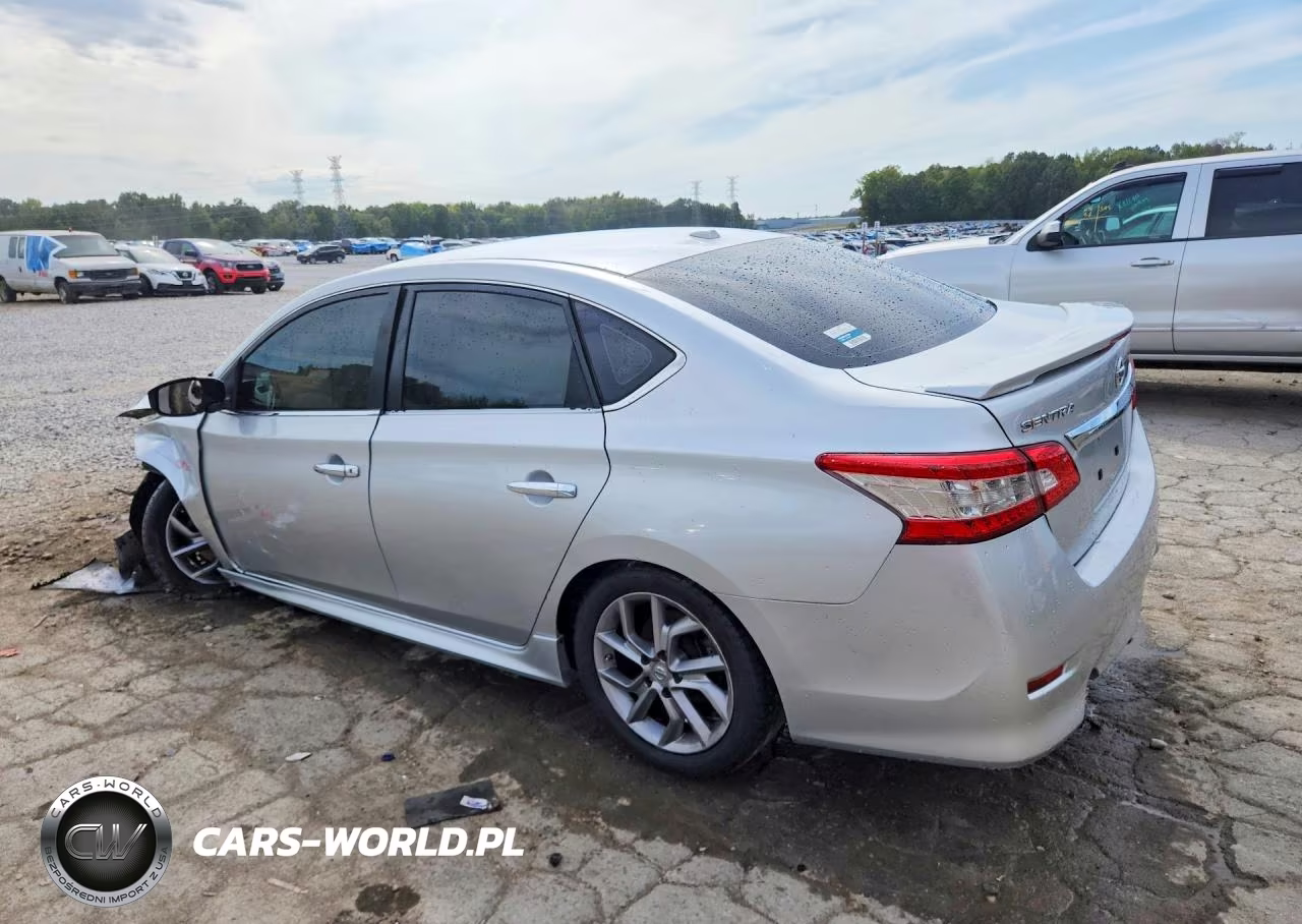 2015 Nissan Sentra Sr VIN:3N1AB7AP9FY377284 - 2