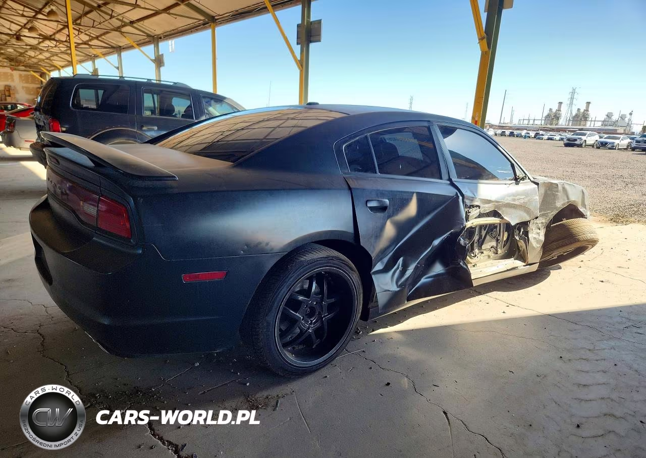 2013 Dodge Charger Sxt VIN:2C3CDXHG8DH604736 - 3