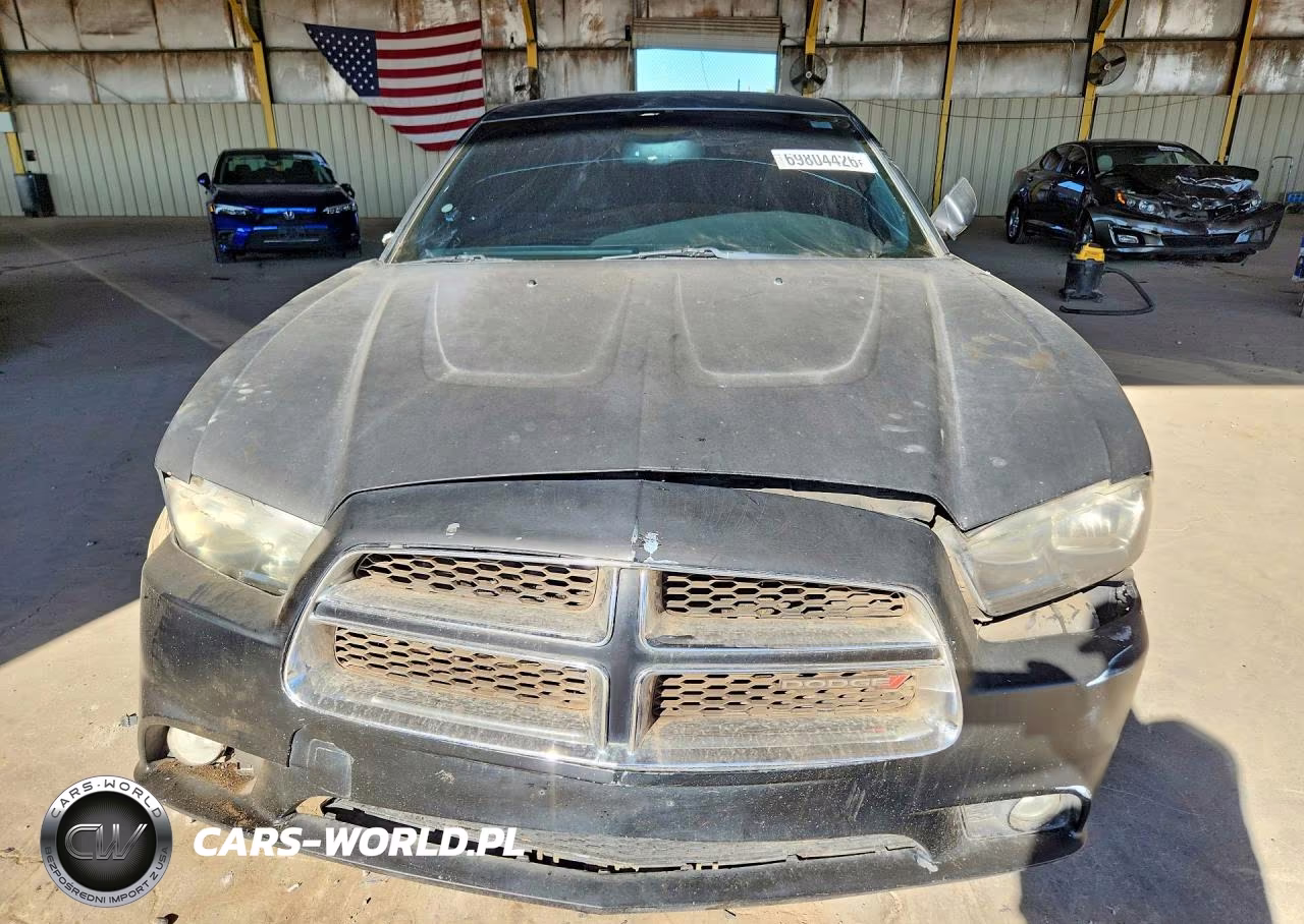 2013 Dodge Charger Sxt VIN:2C3CDXHG8DH604736 - 5