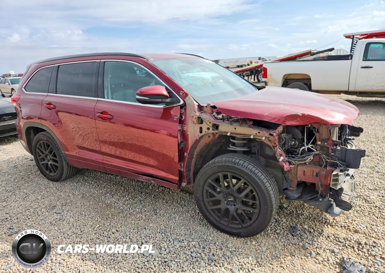 2018 Toyota Highlander Se VIN:5TDKZRFH0JS535974 - 4