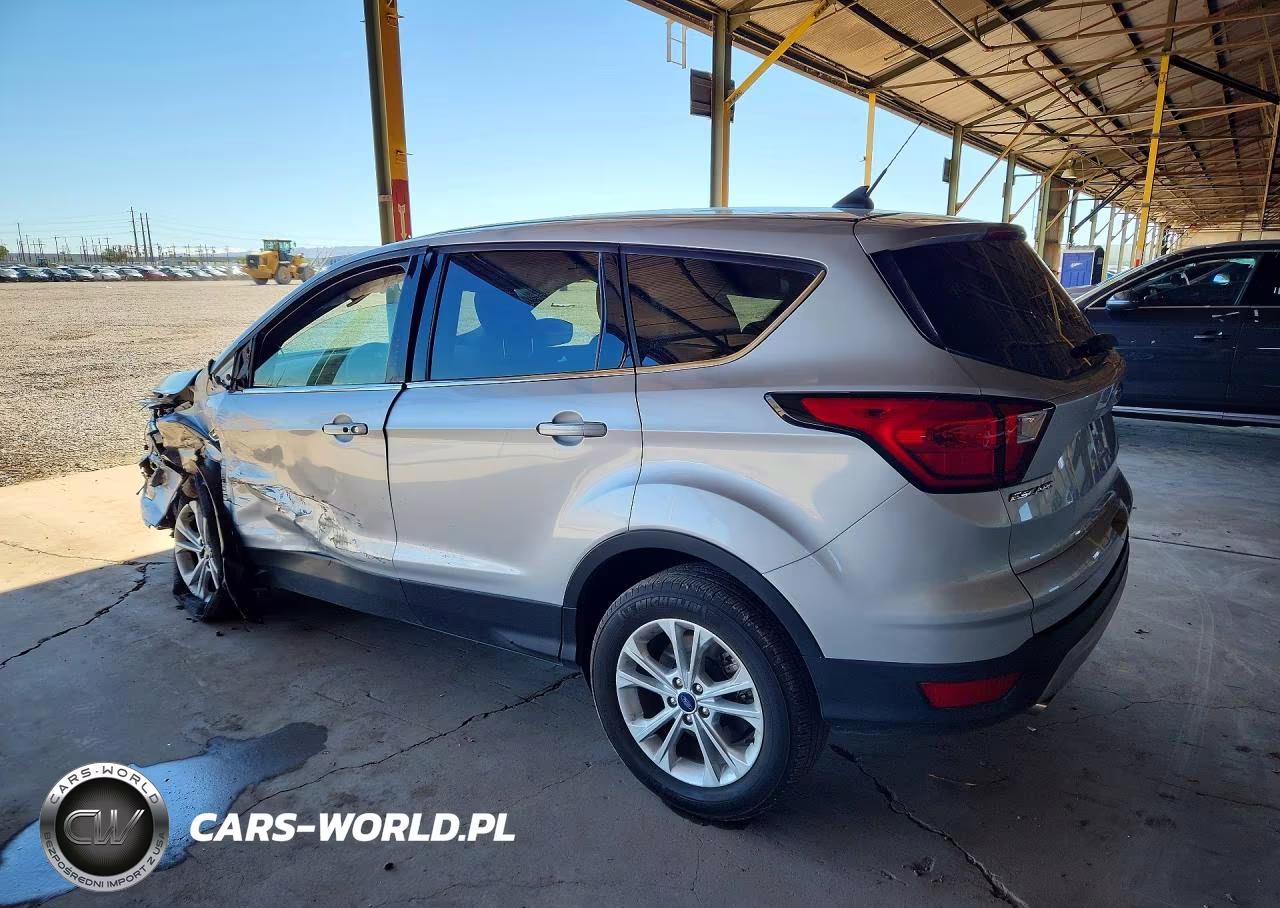2019 Ford Escape Se VIN:1FMCU0GD7KUC04943 - 2