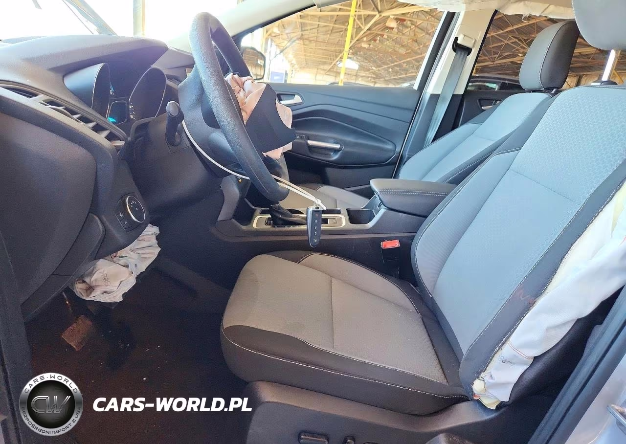 2019 Ford Escape Se VIN:1FMCU0GD7KUC04943 - 7