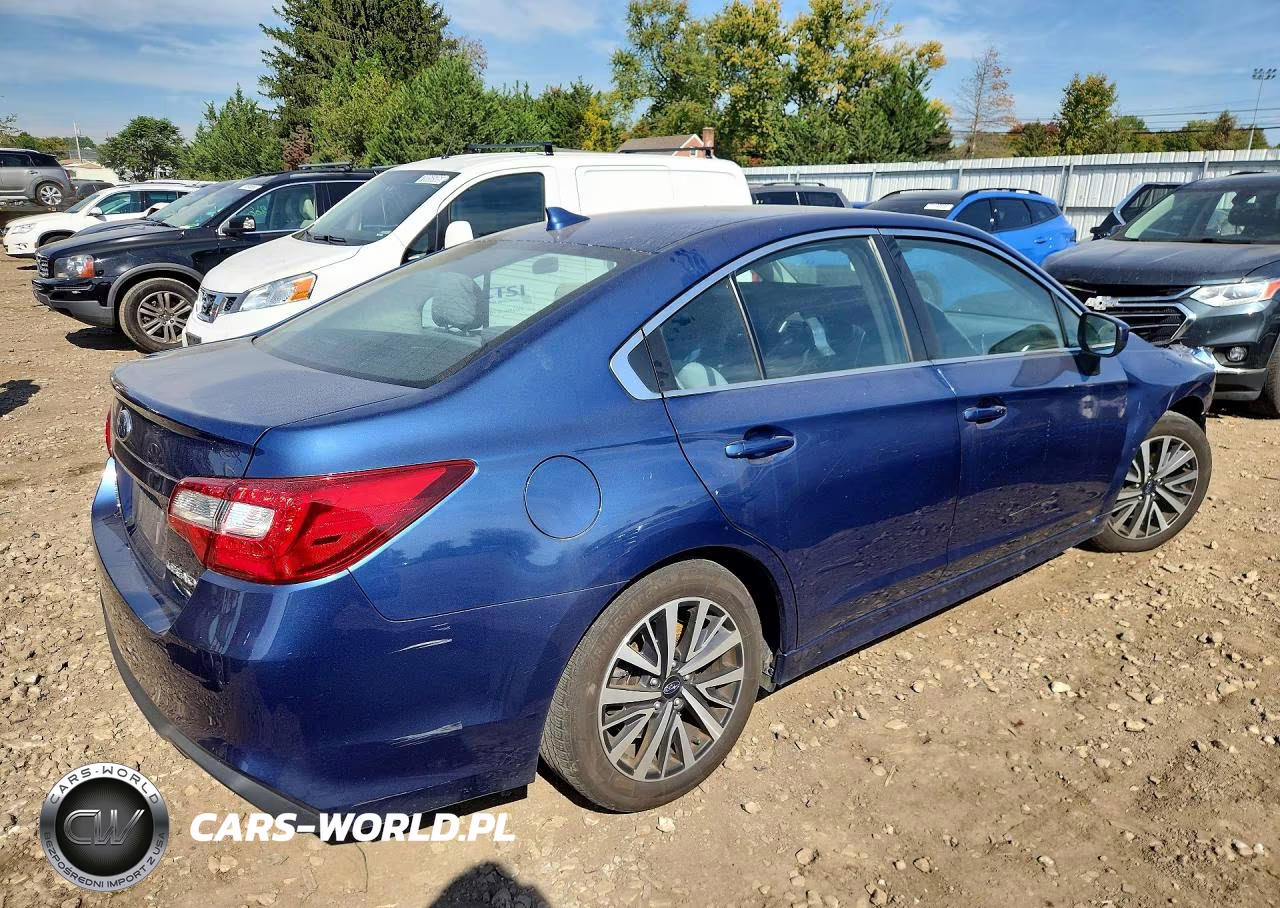2019 Subaru Legacy 2.5I Premium VIN:4S3BNAF64K3038389 - 3
