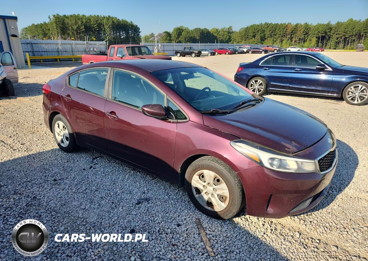 2017 Kia Forte Lx VIN:3KPFK4A70HE046678 - 4